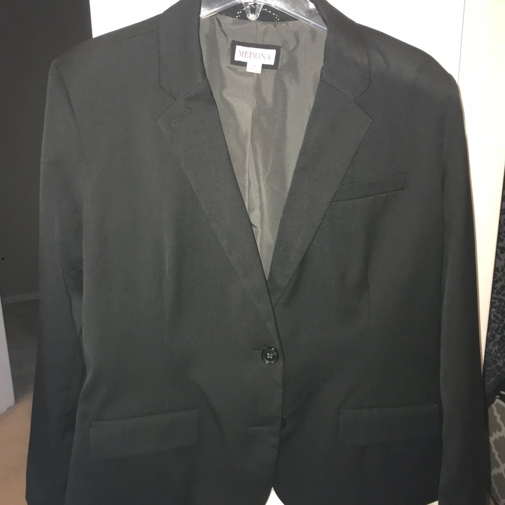 NWT Black Blazer